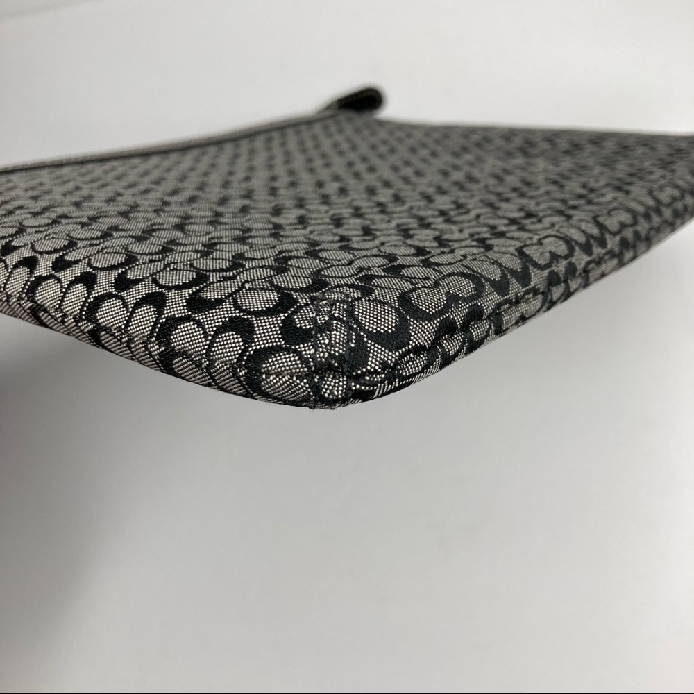 COACH Black & Gray Small C Vintage Canvas Padded iPad Tablet Sleeve Travel Case - Picture 4 of 13